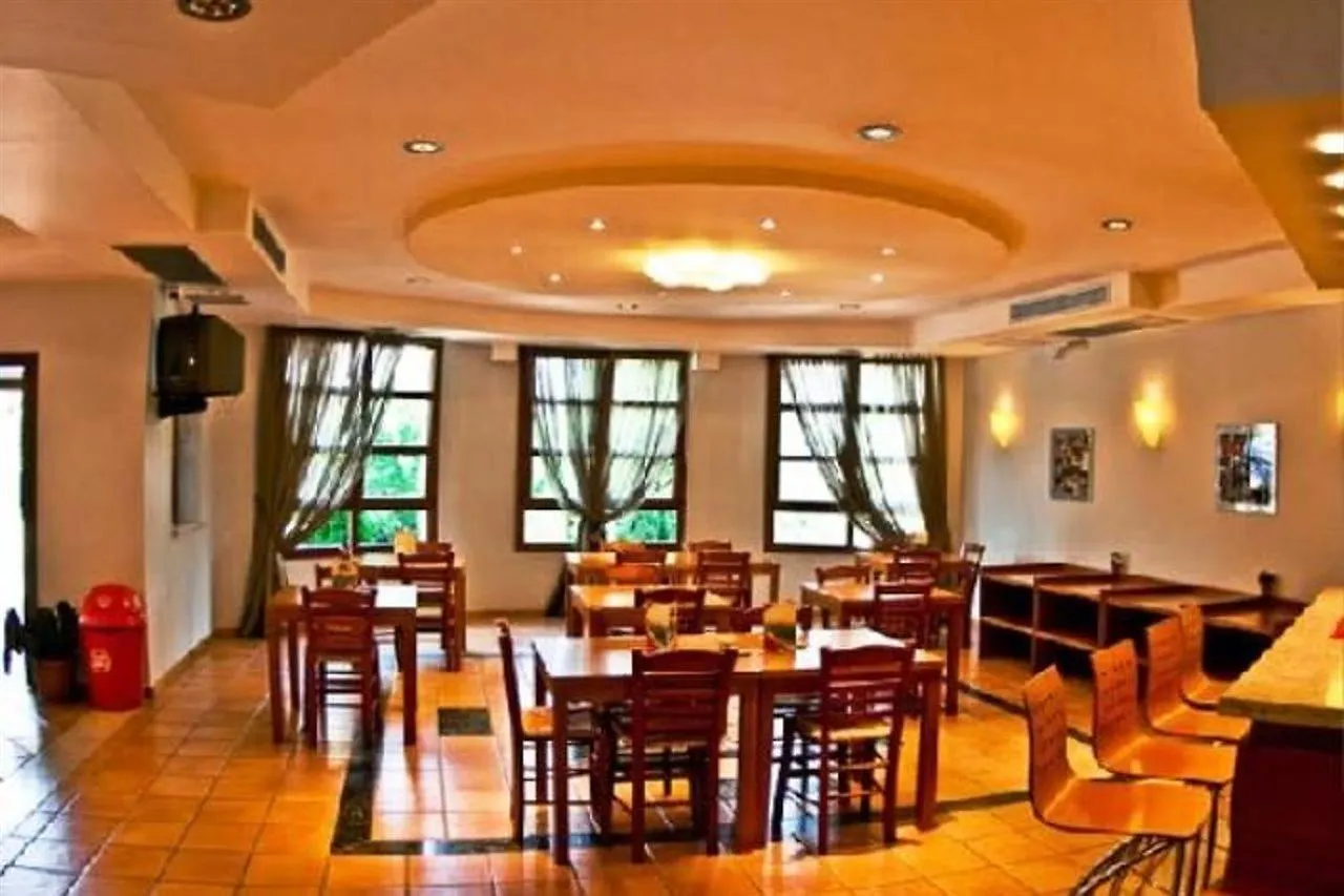 Gi Ga Mar Aparthotel Kriopigi