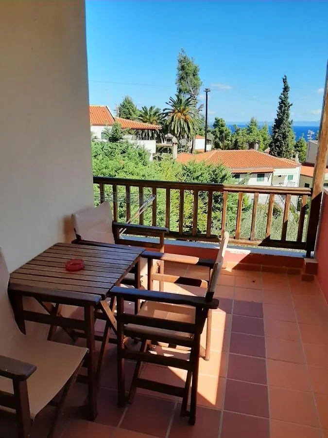 Gi Ga Mar Aparthotel Kriopigi