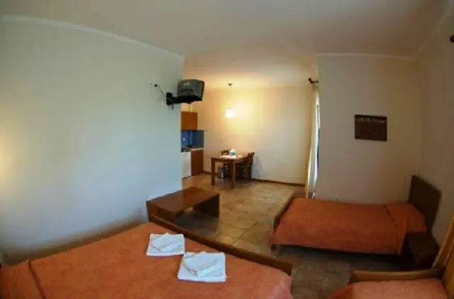 Gi Ga Mar Aparthotel Kriopigi
