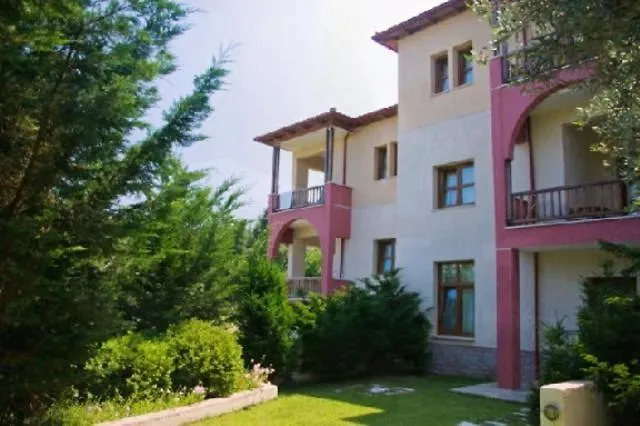 Gi Ga Mar Aparthotel Kriopigi 3*,  Greece