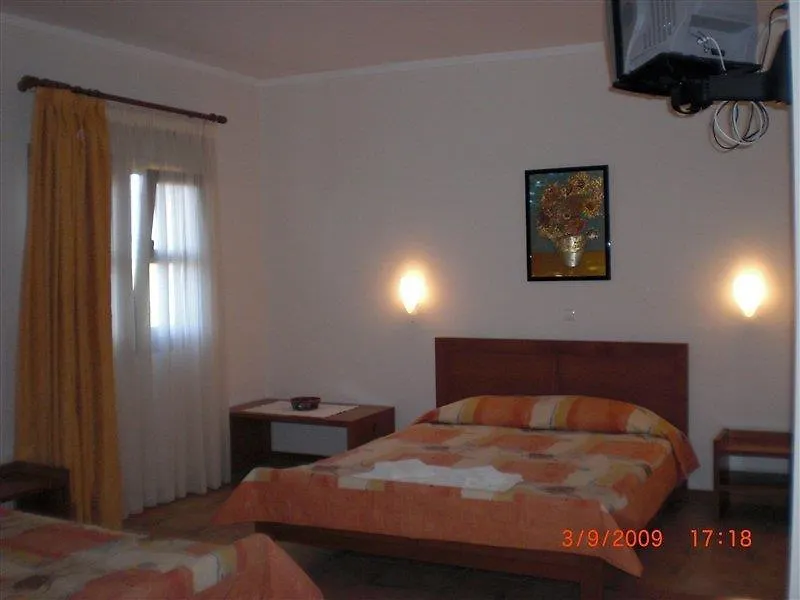 Gi Ga Mar Aparthotel Kriopigi 3*,