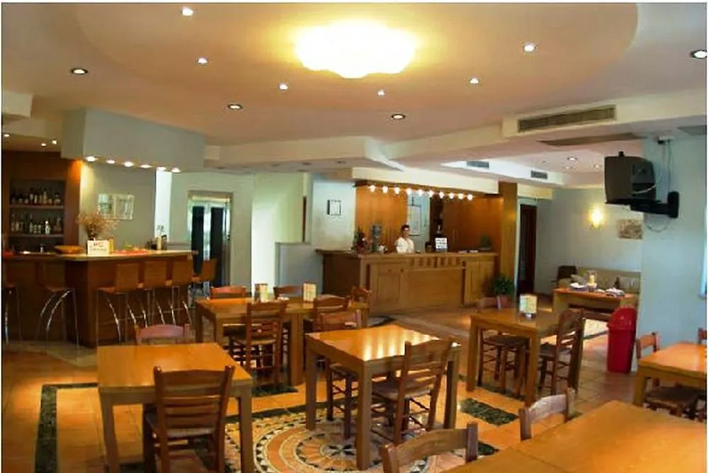 Gi Ga Mar Aparthotel Kriopigi